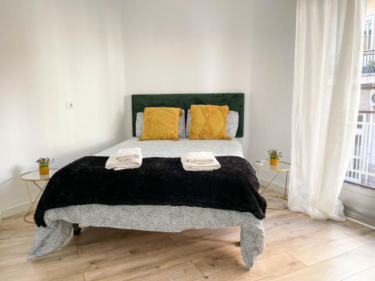 Modern 2 Bedroom Apartment Close To City Center Аликанте Екстериор снимка